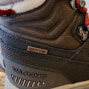 Vasque youth water proof boots